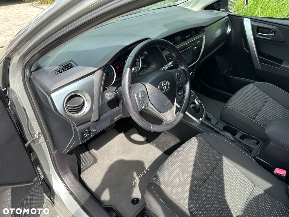 Toyota Auris - 8