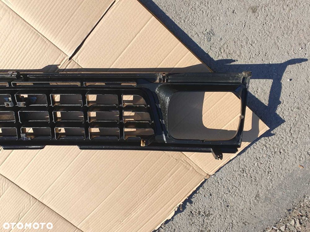 GRILL ATRAPA MITSUBISHI L200 96-01 - 6