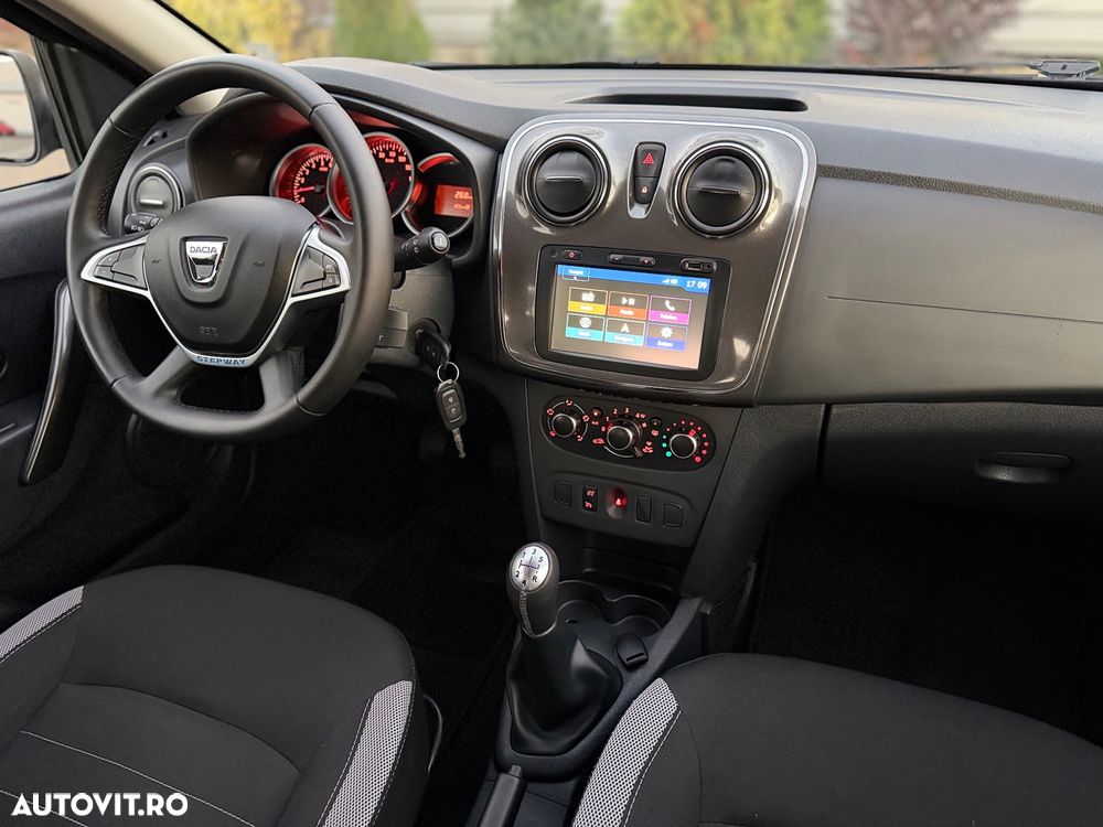 Dacia Sandero 1.5 90CP Stepway - 7