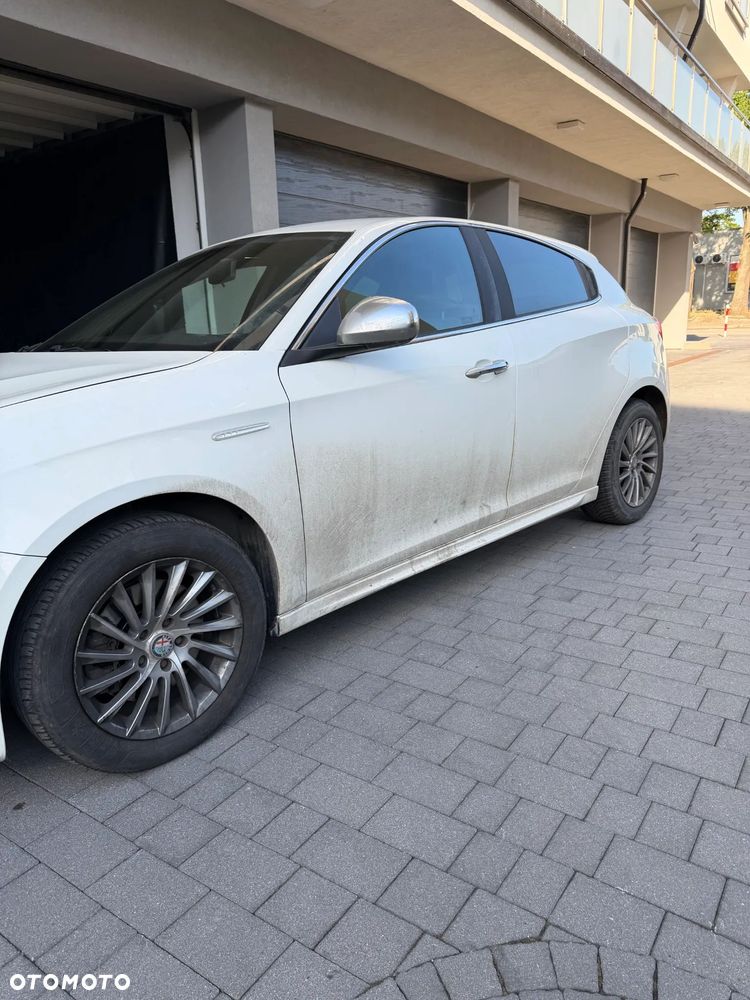 Alfa Romeo Giulietta 2.0 JTDM Distinctive TCT - 9
