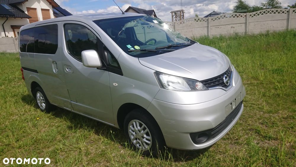 Nissan NV200 - 1