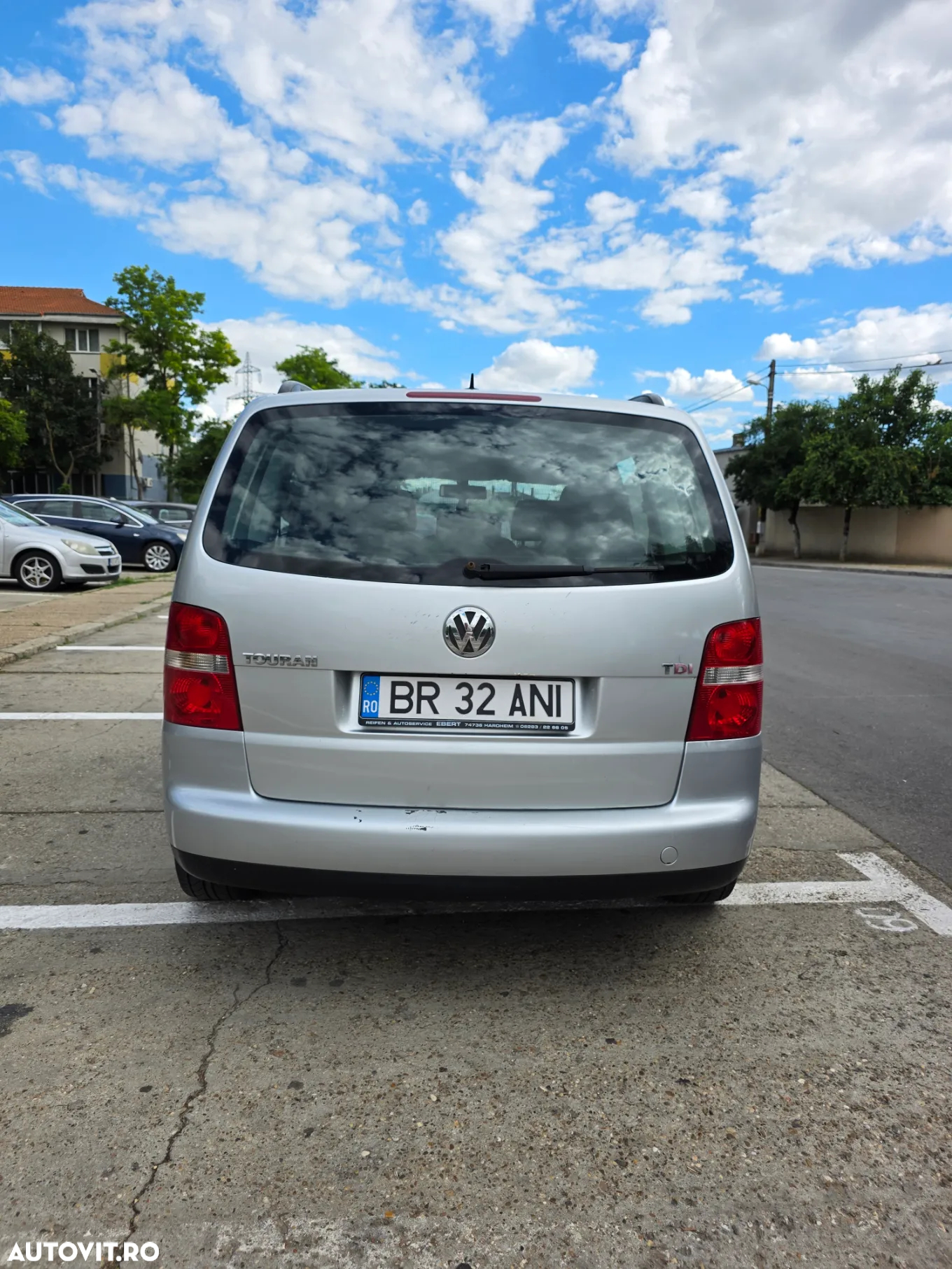 Volkswagen Touran 2.0TDI Trendline - 7