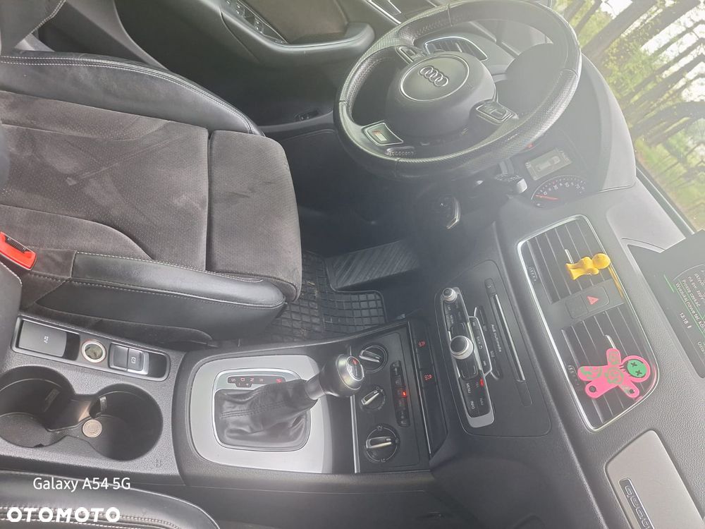 Audi Q3 2.0 TDI Quattro S tronic sport - 11