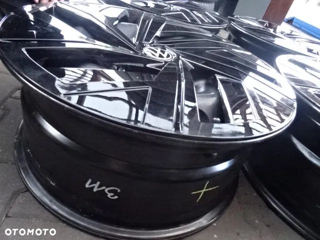 5x112x57 8Jx19 ET45 Volkswagen ID. 4/5/6/7 VW Jetta Golf i Passat - 8