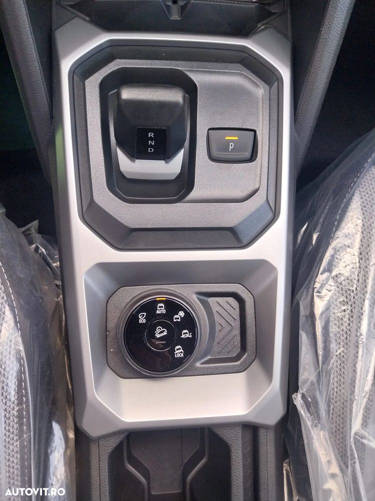 Dacia Duster hybrid-G 150 4x4 - 8