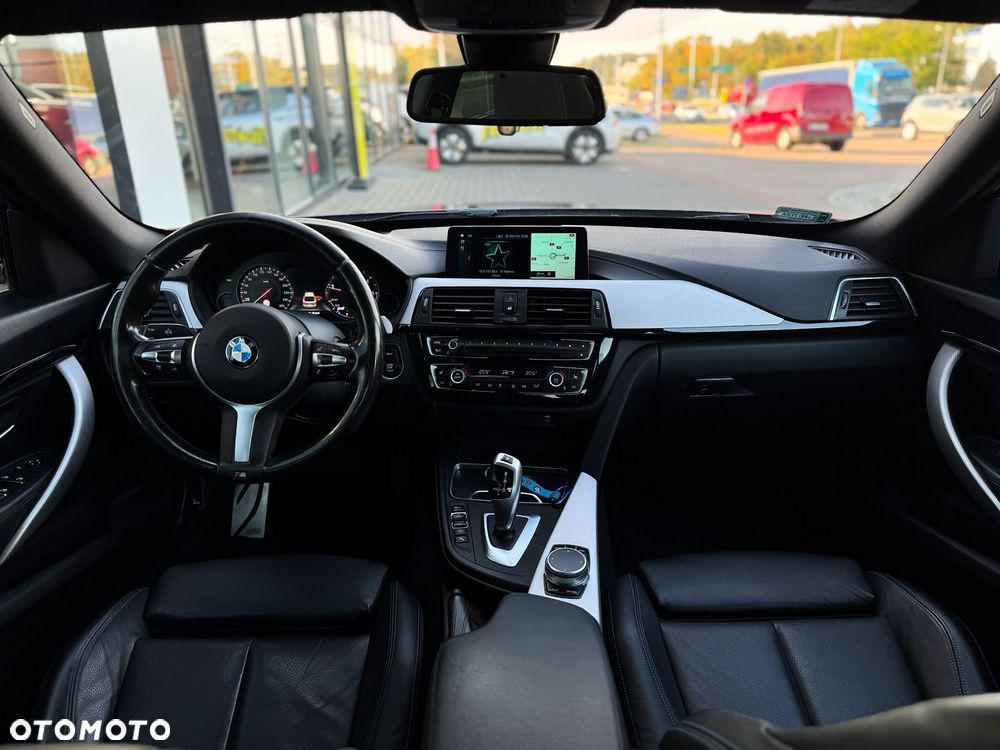 BMW 3GT 320d xDrive M Sport - 14