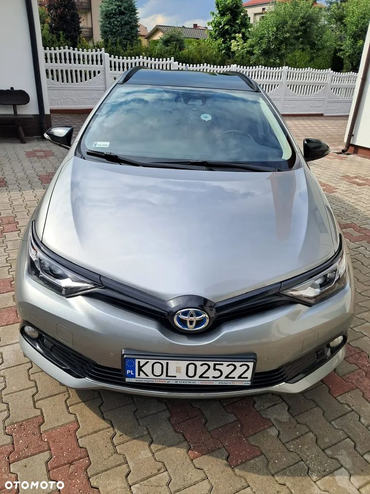 Toyota Auris Hybrid 135 Selection - 1