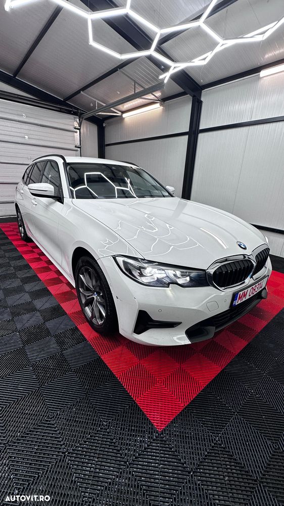 BMW Seria 3 320d Aut. - 9