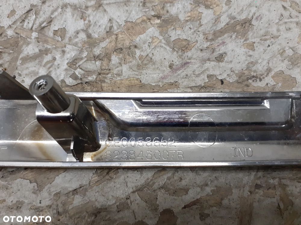 CHROM GRILLA ATRAPY LISTWA LEWA PRAWA RENAULT TRAFIC LIFT 2020-> 623846007R 623833048R - 6