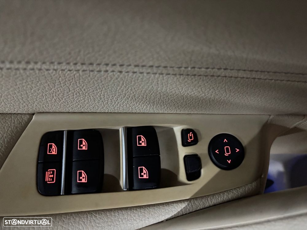 BMW 530 e iPerformance Line Luxury - 9