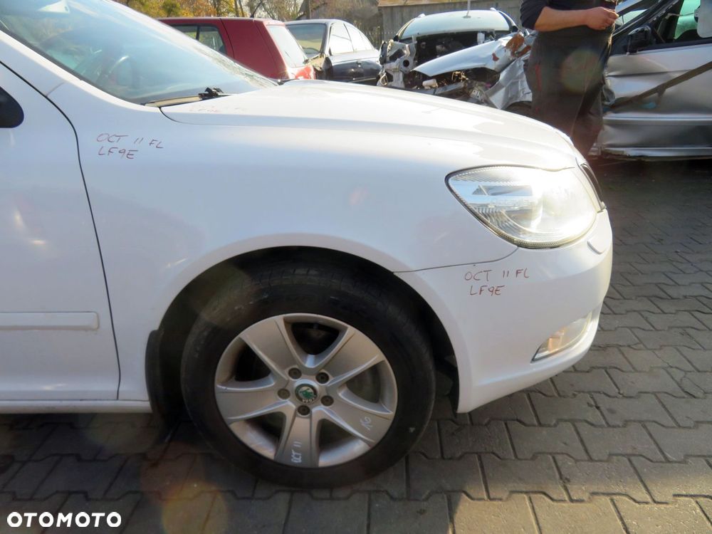 MASKA ZDERZAK BŁOTNIKI LAMPY OCTAVIA II LIFT LF9E  SKODA 2008-2013 BIAŁY PRZÓD KOMPLETNY - 13