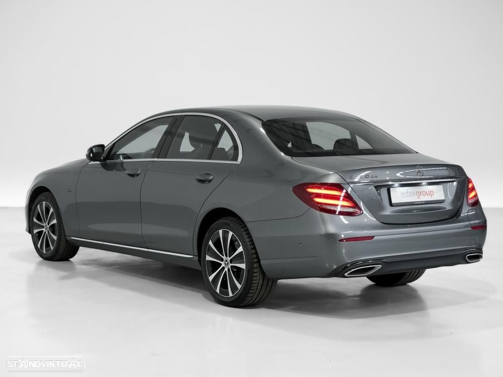 Mercedes-Benz E 300 de Avantgarde - 4