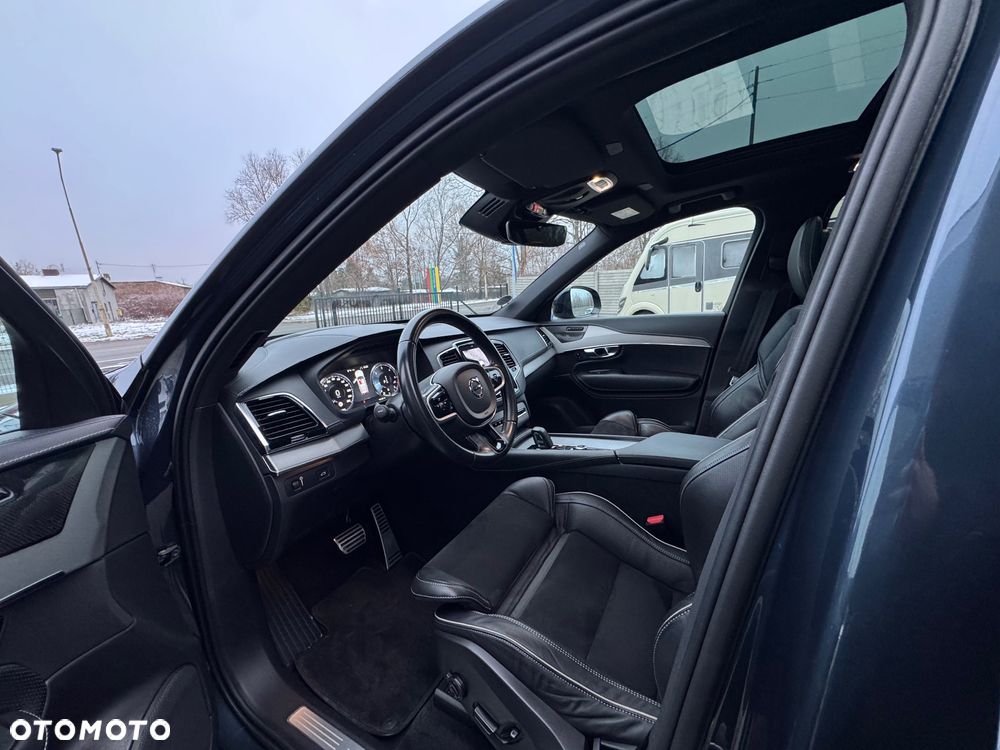 Volvo XC 90 B5 D AWD Ultimate Dark - 8