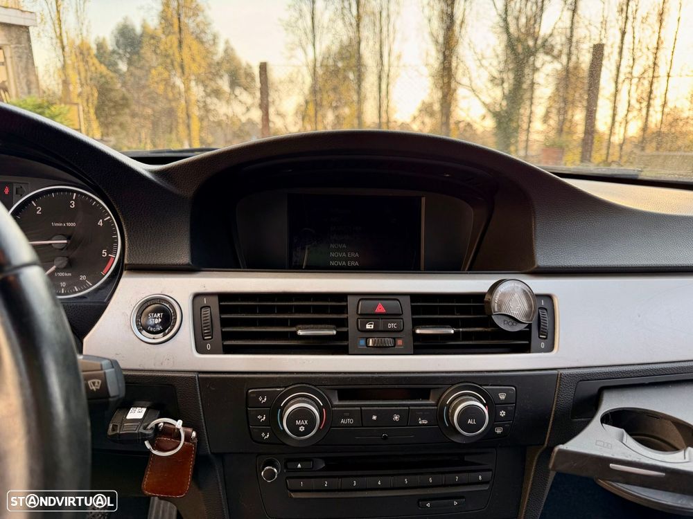 BMW 320 - 25