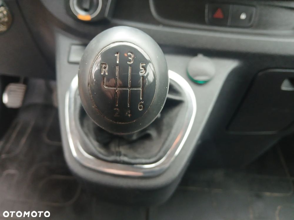 Renault TRAFIC - 14