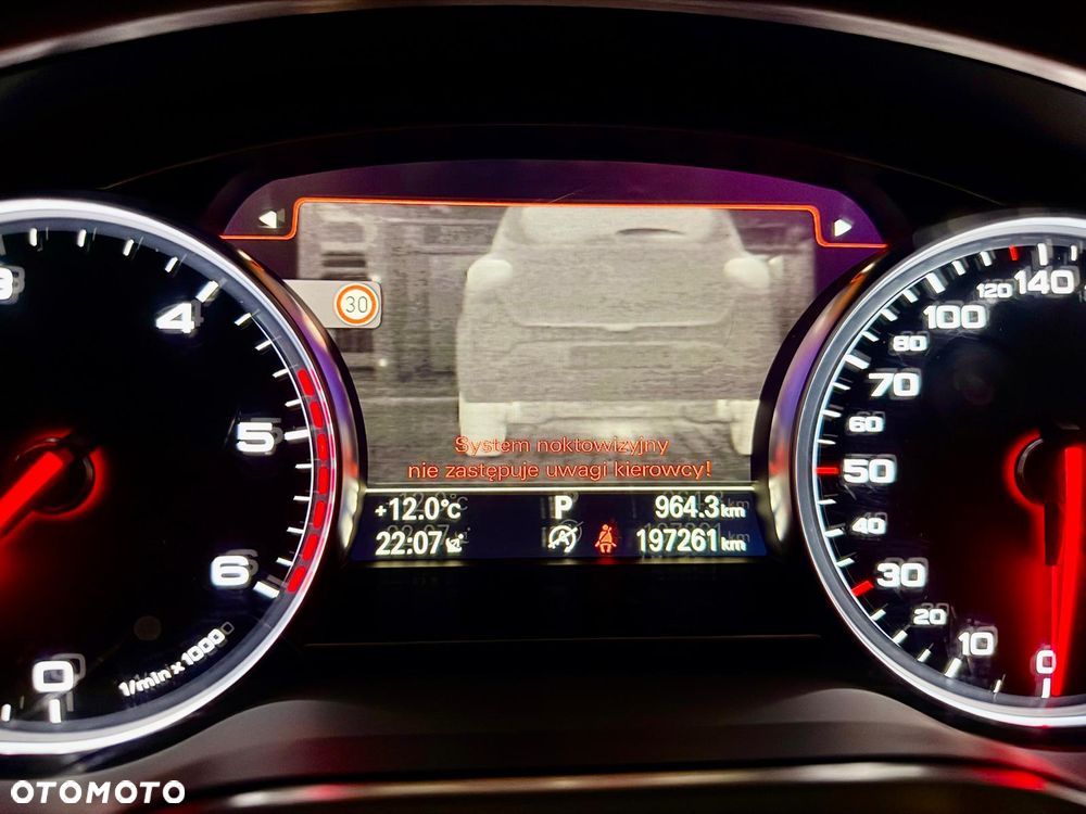 Audi A8 3.0 TDI DPF clean quattro tiptronic Lang - 23