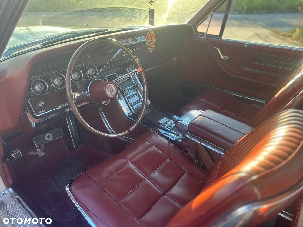 Ford Thunderbird - 10