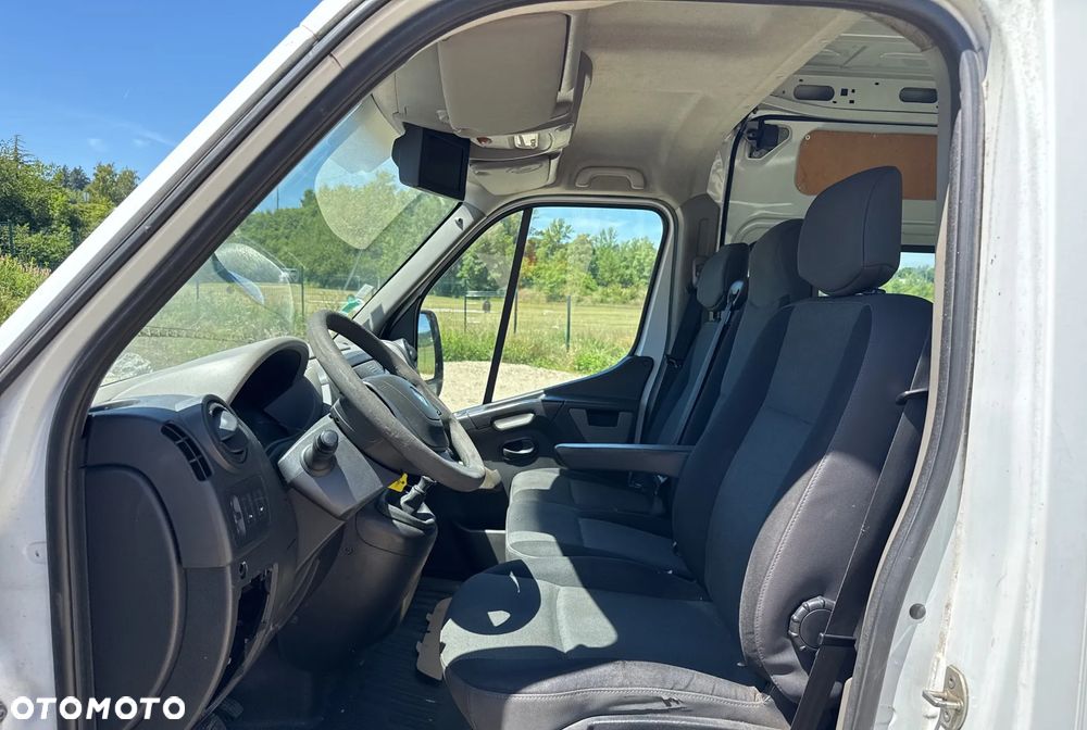 Renault MASTER Grand Comfort F35. - 8