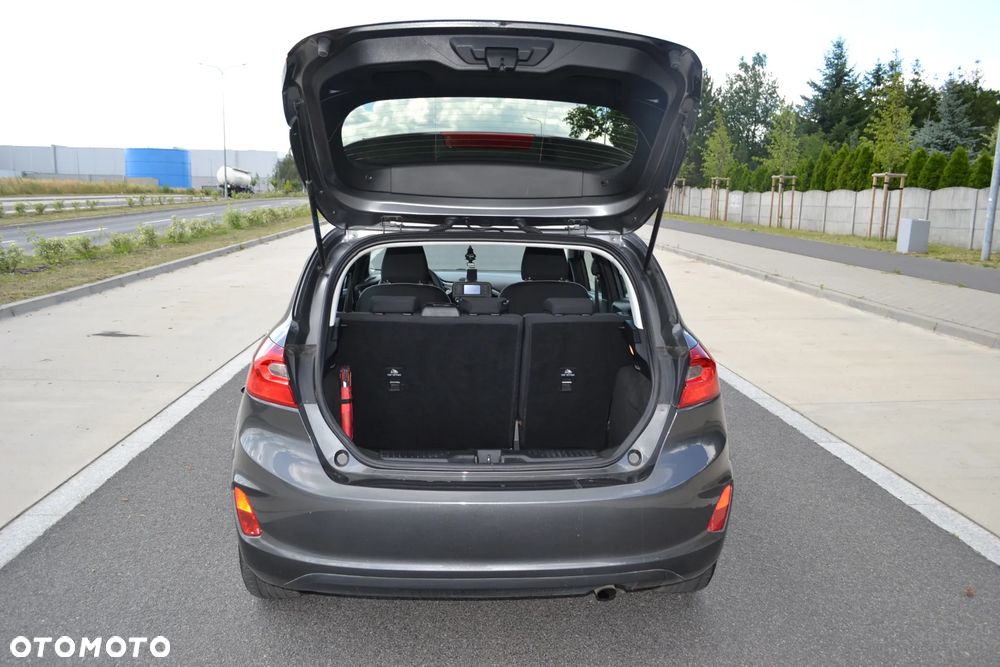 Ford Fiesta 1.5 TDCi ACTIVE - 23