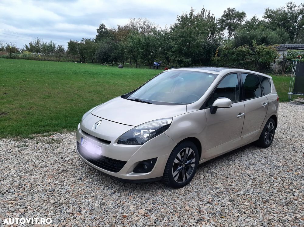 Renault Scenic dCi 160 FAP Bose Edition - 1