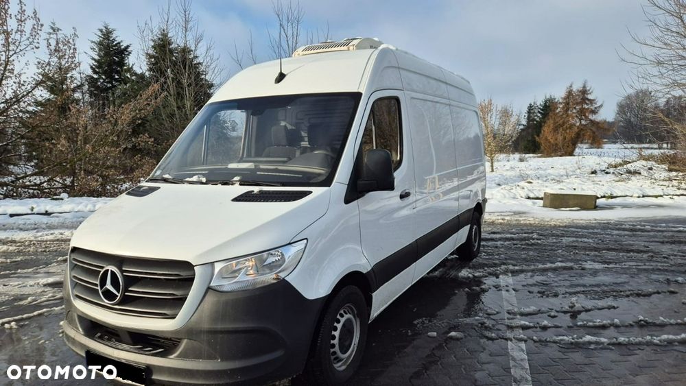 Mercedes-Benz Sprinter - 3