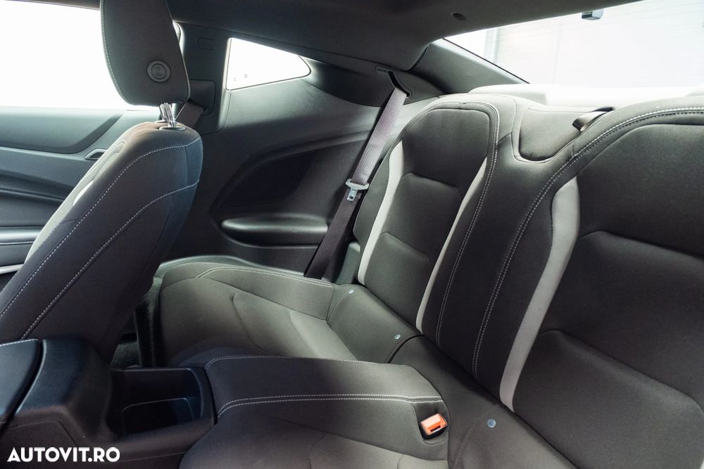 Chevrolet Camaro - 31