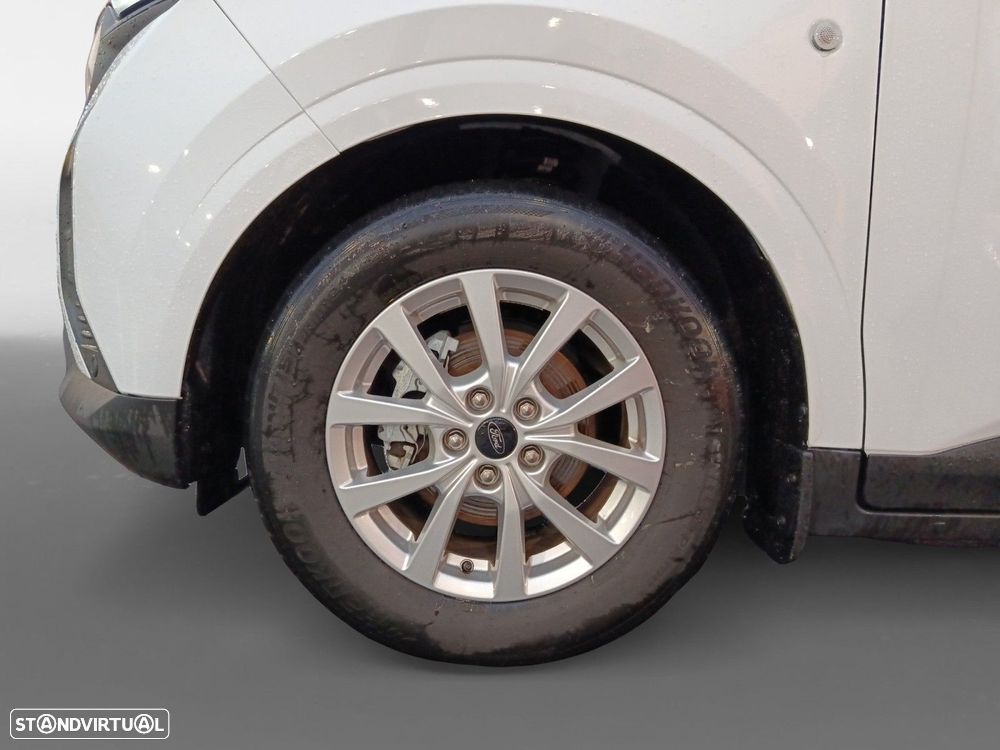 Ford Tourneo Courier 1.0 EcoBoost Titanium DCT — fotografia 14
