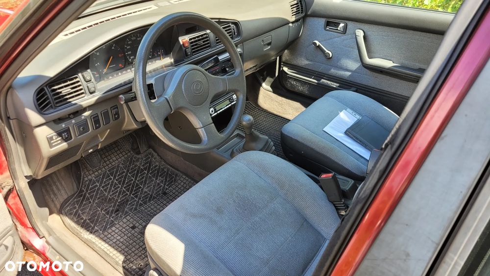 Mazda 626 2.0 D LX Comprex - 37