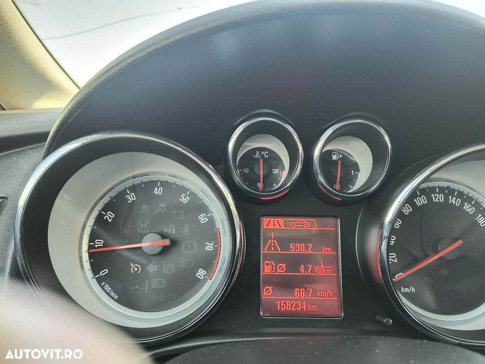 Opel Astra 1.4 Turbo Selection - 10