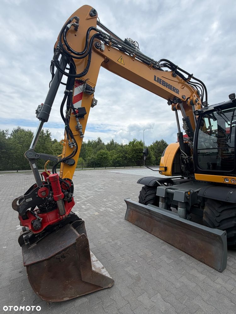 Liebherr A914 compact |rototilt |lapy-plug| - 20