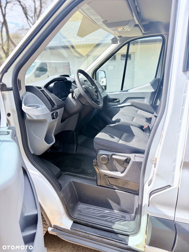 Ford Transit - 14