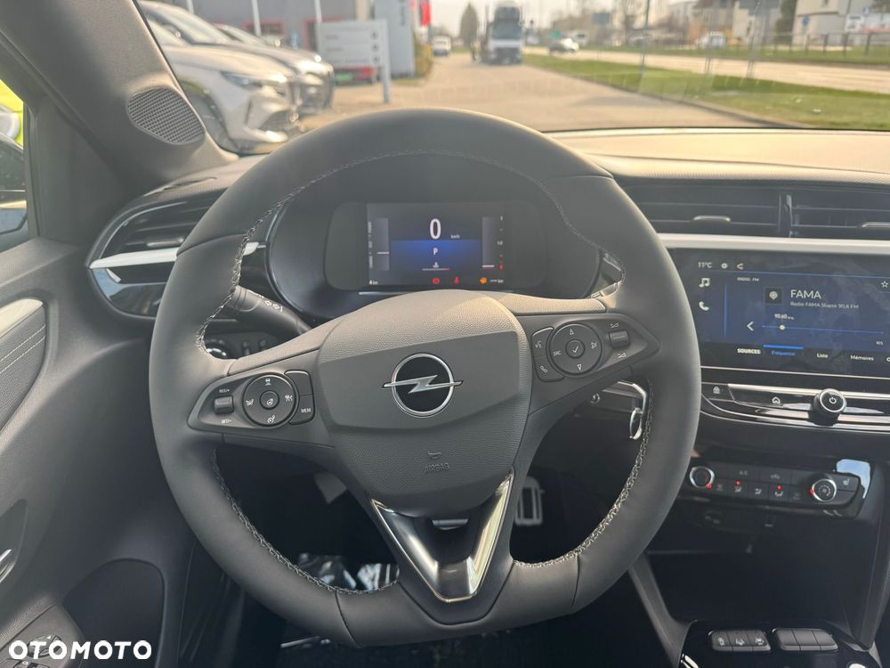 Opel Corsa 1.2 T mHEV GS eDCT - 13