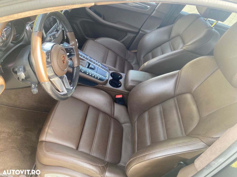 Porsche Macan Turbo PDK mit Performance Paket - 12