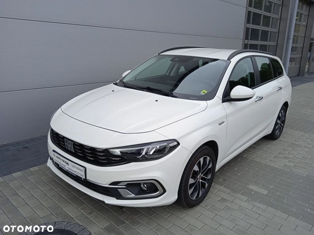 Fiat Tipo 1.5 Hybrid City Life DCT - 1