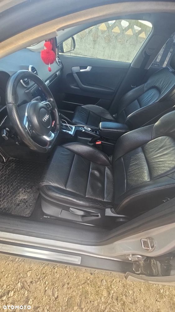 Audi A3 Sportback 2.0 TDI DPF (DSG) S tronic Ambiente - 22