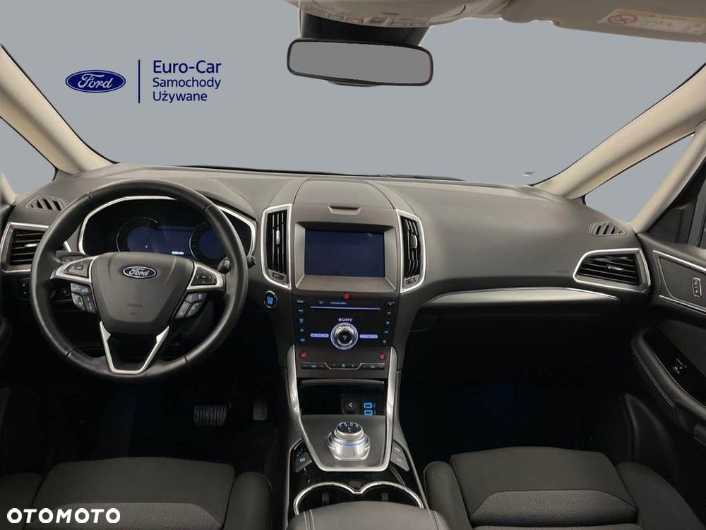 Ford S-Max 2.5 Duratec FHEV TITANIUM - 3