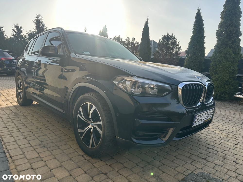 BMW X3 sDrive18d - 22