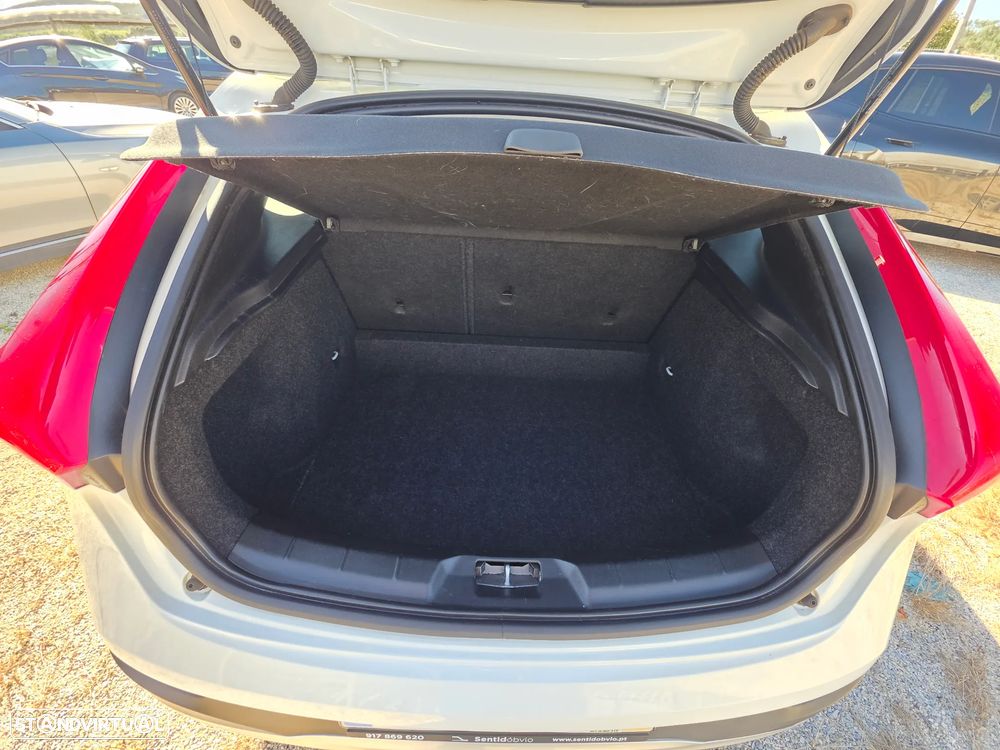 Volvo V40 - 19