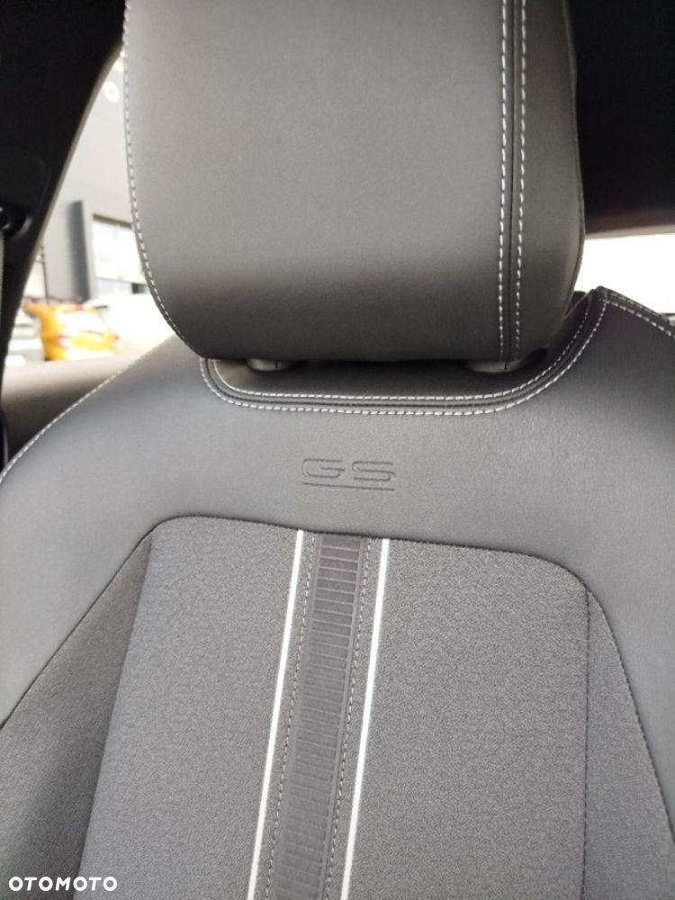 Opel Astra - 16