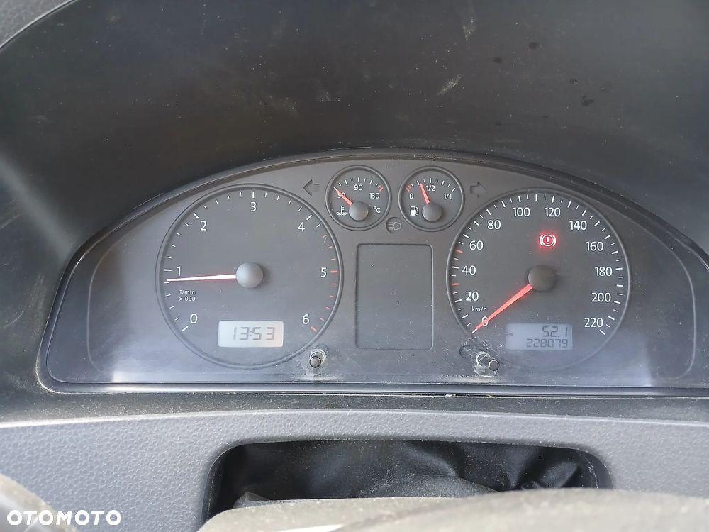 Volkswagen Transporter L1H1 - 11