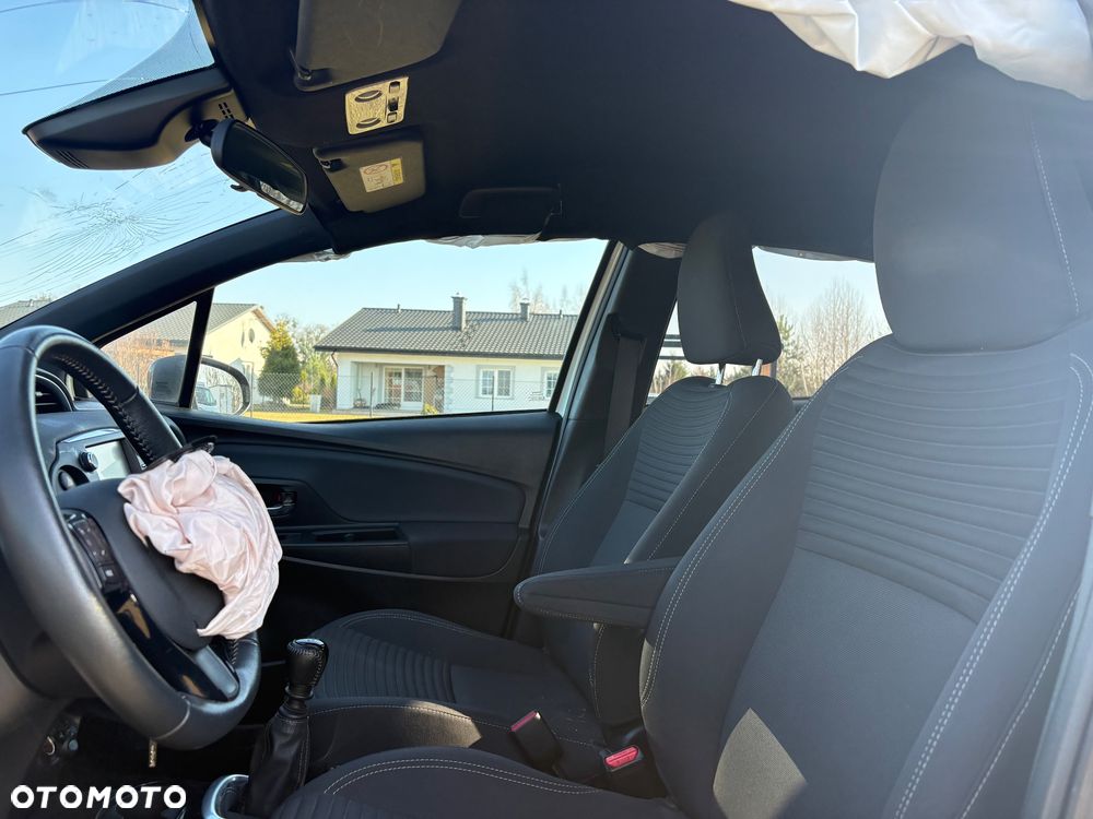 Toyota Yaris 1,5-Dual-VVT-iE Selection - 11