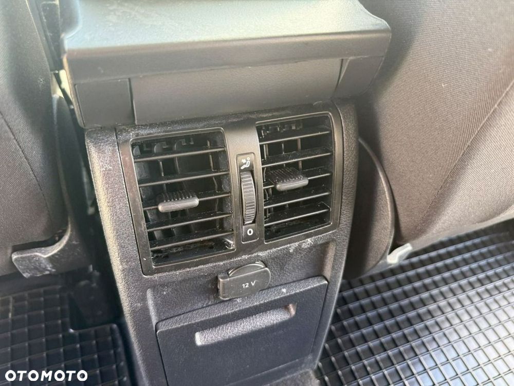 Volkswagen Caddy - 17