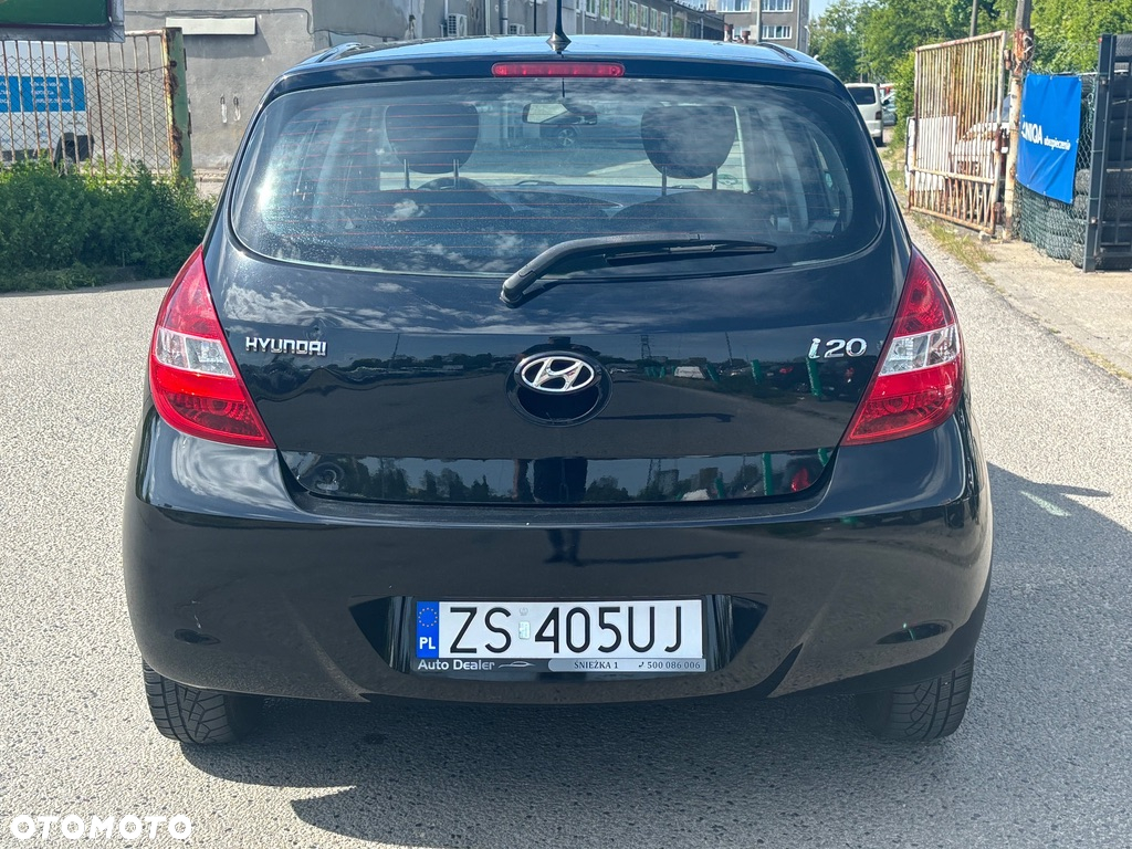 Hyundai i20 1.2 Edition 20 - 10
