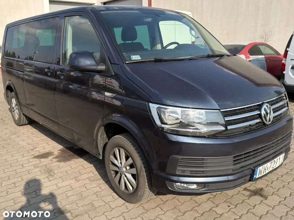 Volkswagen Caravelle - 1
