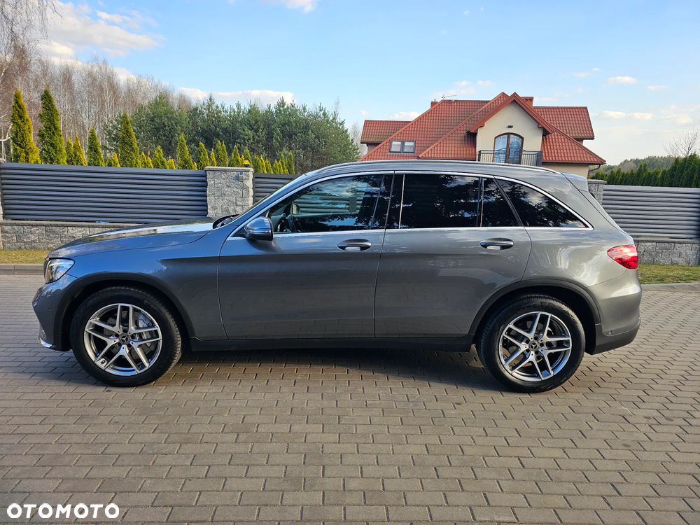 Mercedes-Benz GLC - 6