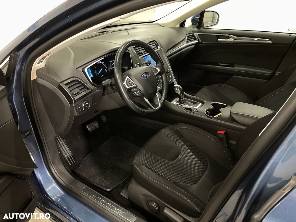 Ford Mondeo 2.0 HEV Titanium - 5