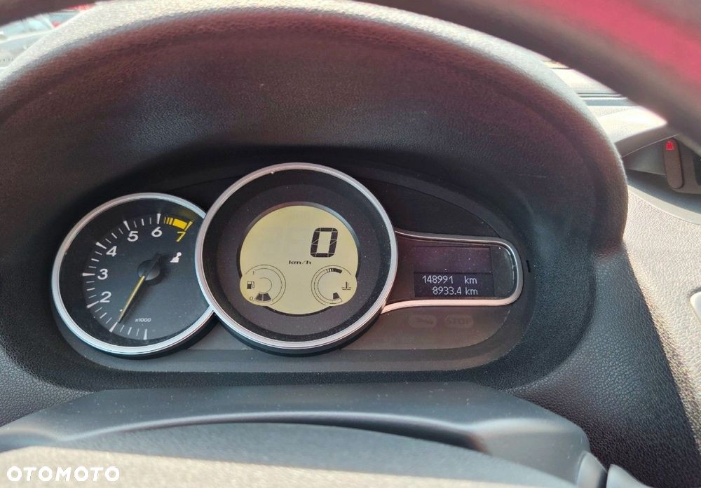 Renault Megane - 11