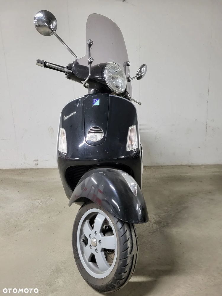 Vespa GTS - 4