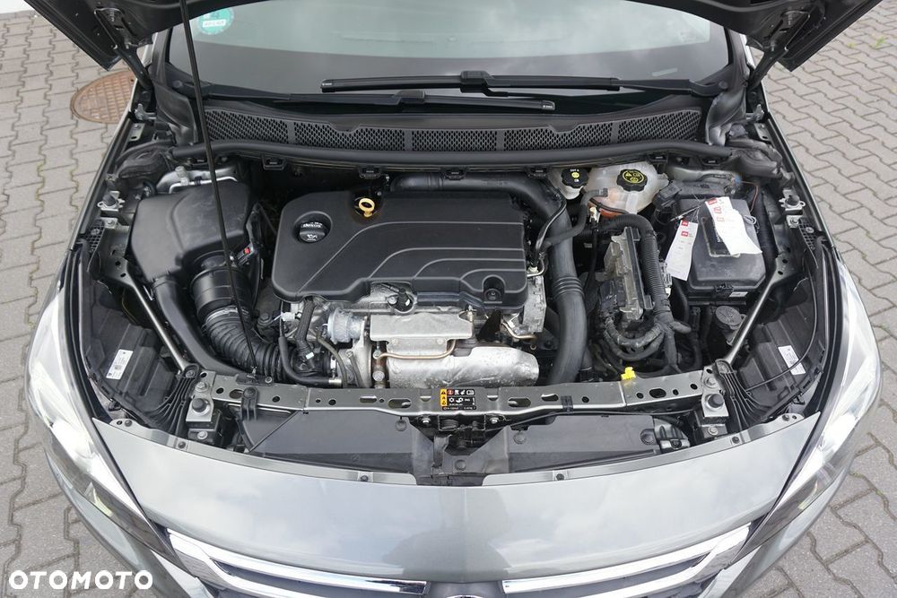 Opel Astra 1.4 Turbo Start/Stop Automatik Innovation - 27