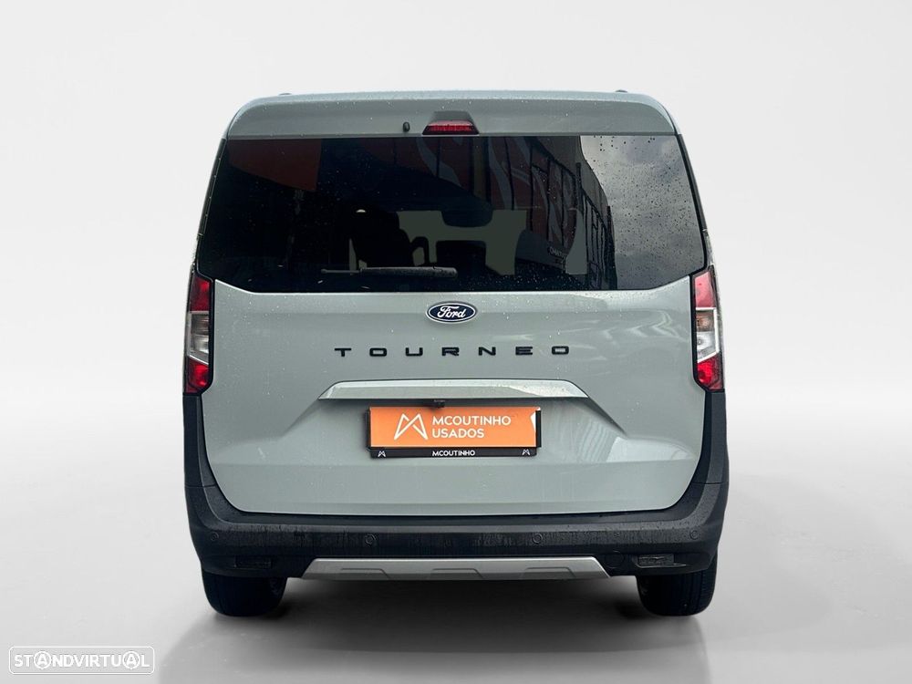 Ford Tourneo Courier 1.0 EcoBoost Titanium DCT - 4